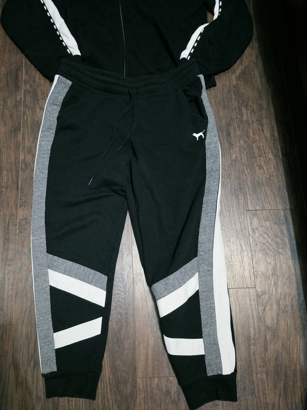 Victoria's Secret women's set, size L